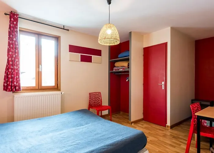 Le Charmagit Pensionat 3*